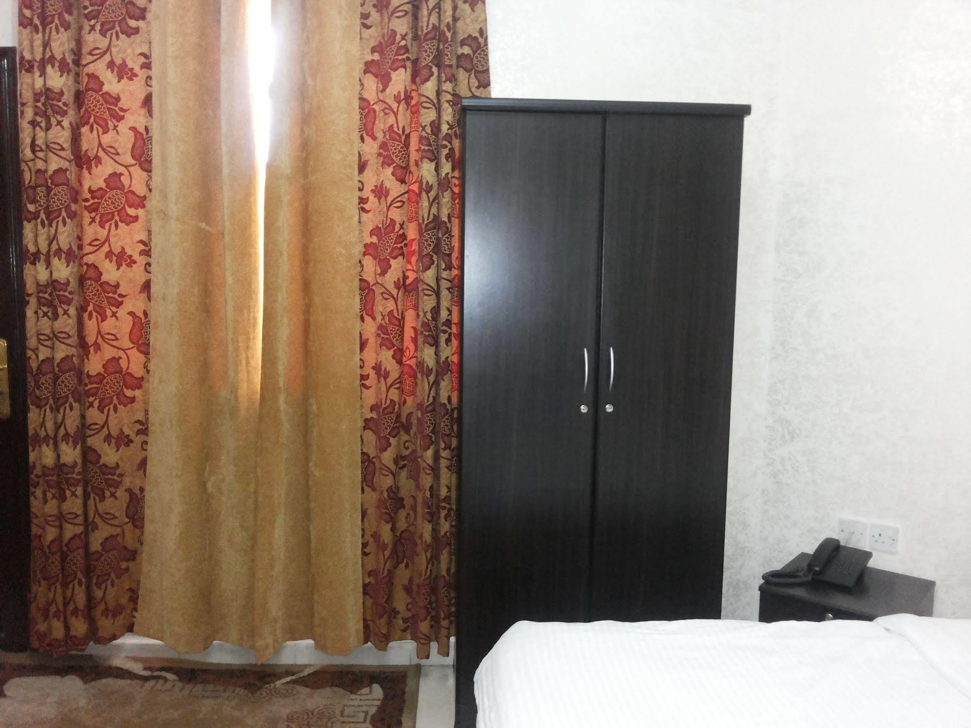Gulf Hotel Apartment الخليج للشقق الفندقية Muscat Exterior photo